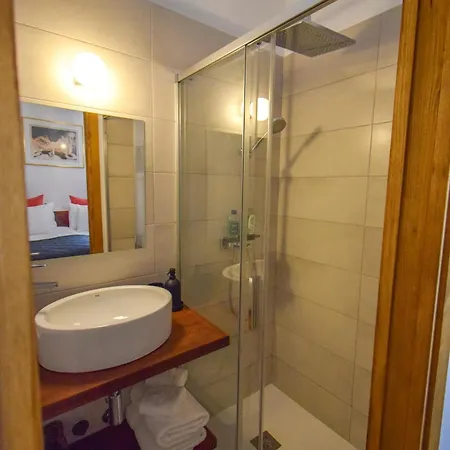 Can Karlito Hotel