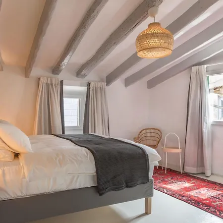 Can Karlito Hotel