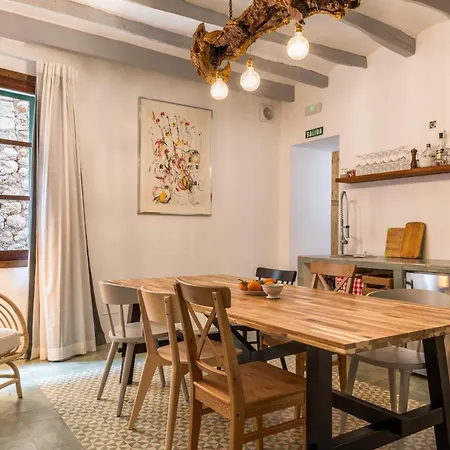 Can Karlito Hotel